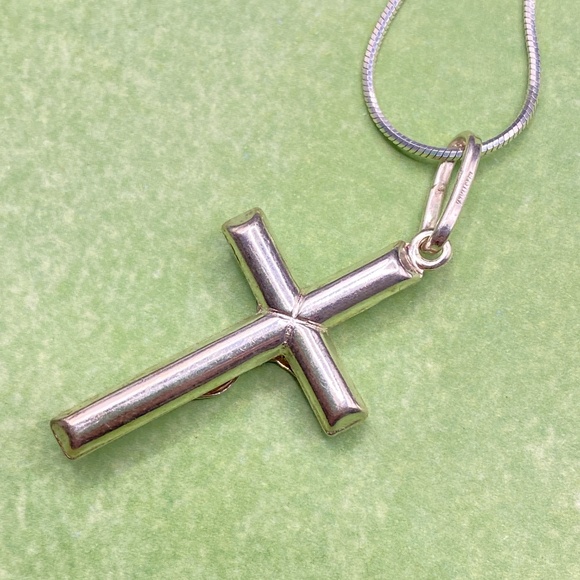 .925 ITALY Silver Crucifix Necklace On Chain Unisex Christian Religious Jesus - Picture 3 of 9